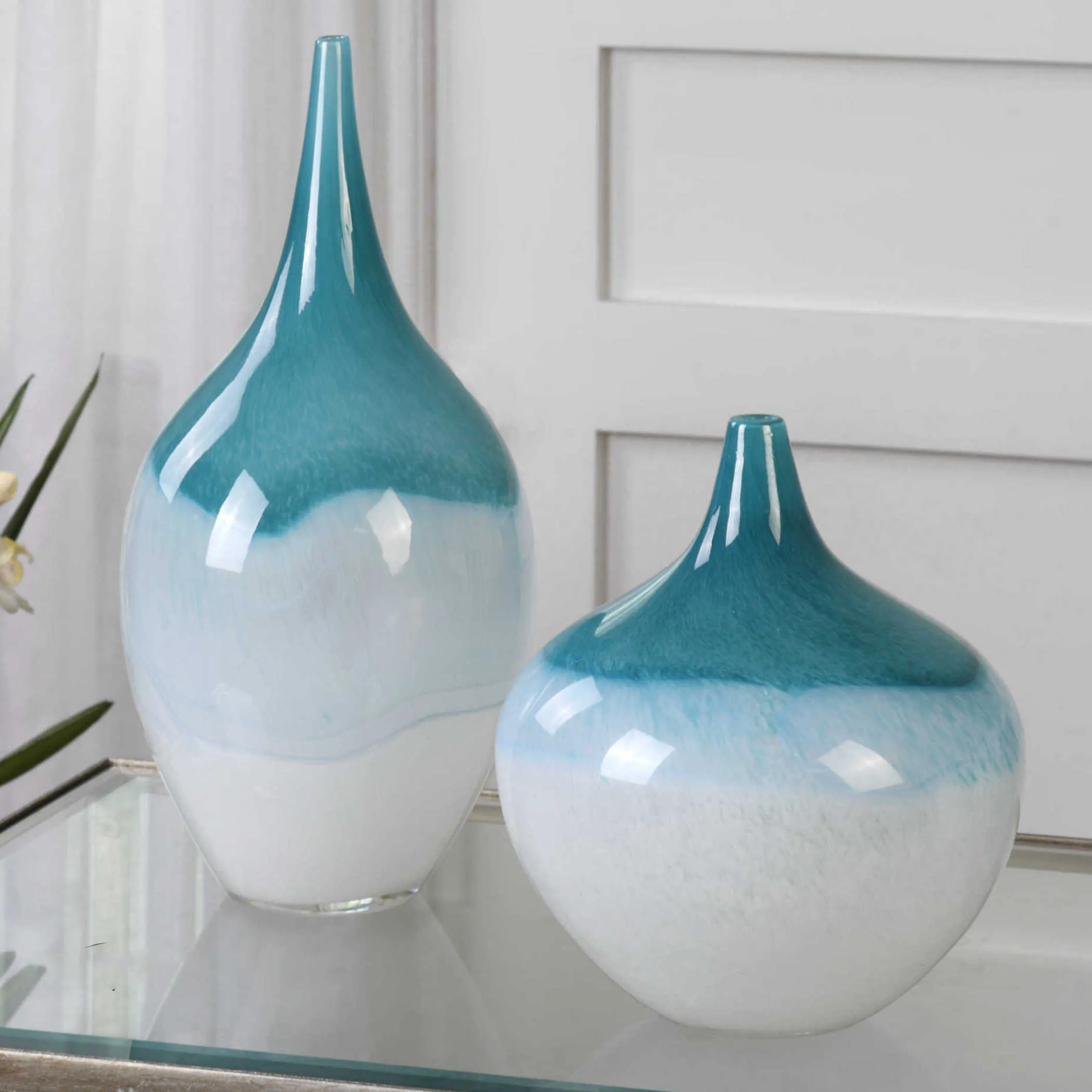 Carla Vase- Set of 2