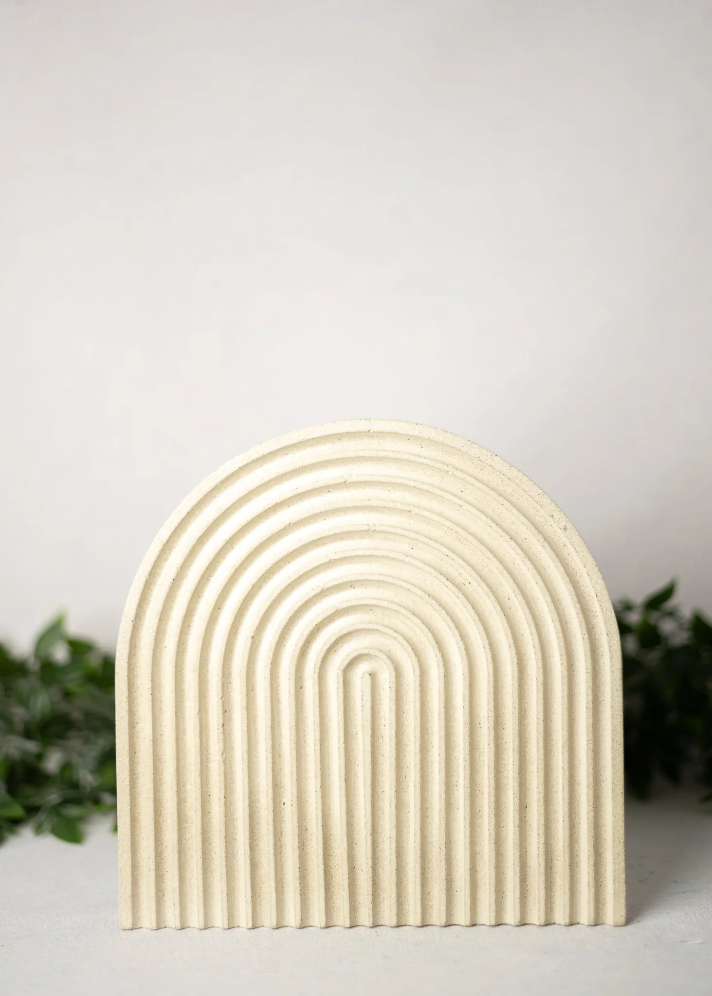"Mediano Bveda Arch" Concrete Collection