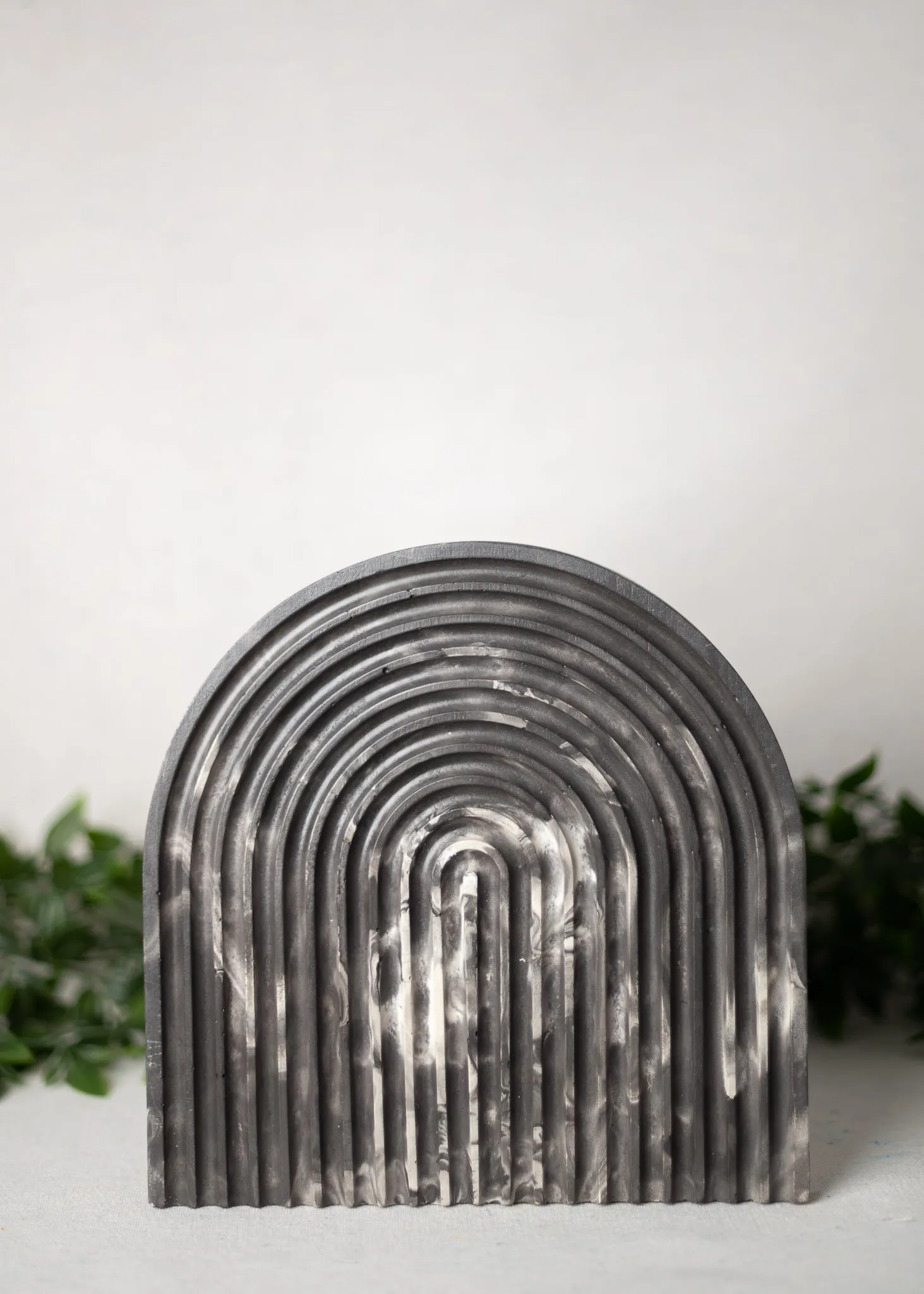 "Mediano Bveda Arch" Concrete Collection