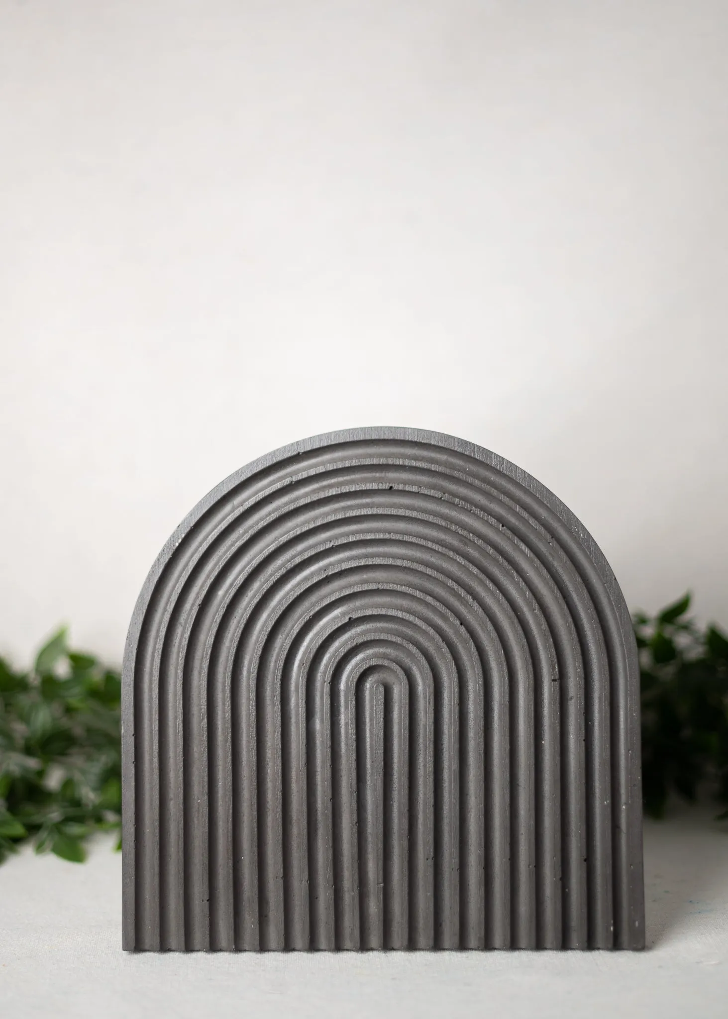 "Mediano Bveda Arch" Concrete Collection